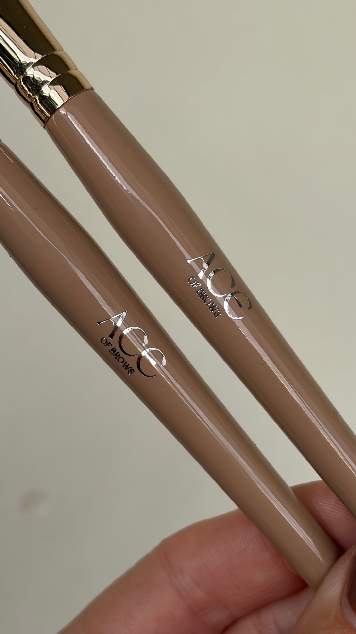 ACE CHOCOLATE MOCHA ANGLED BRUSH