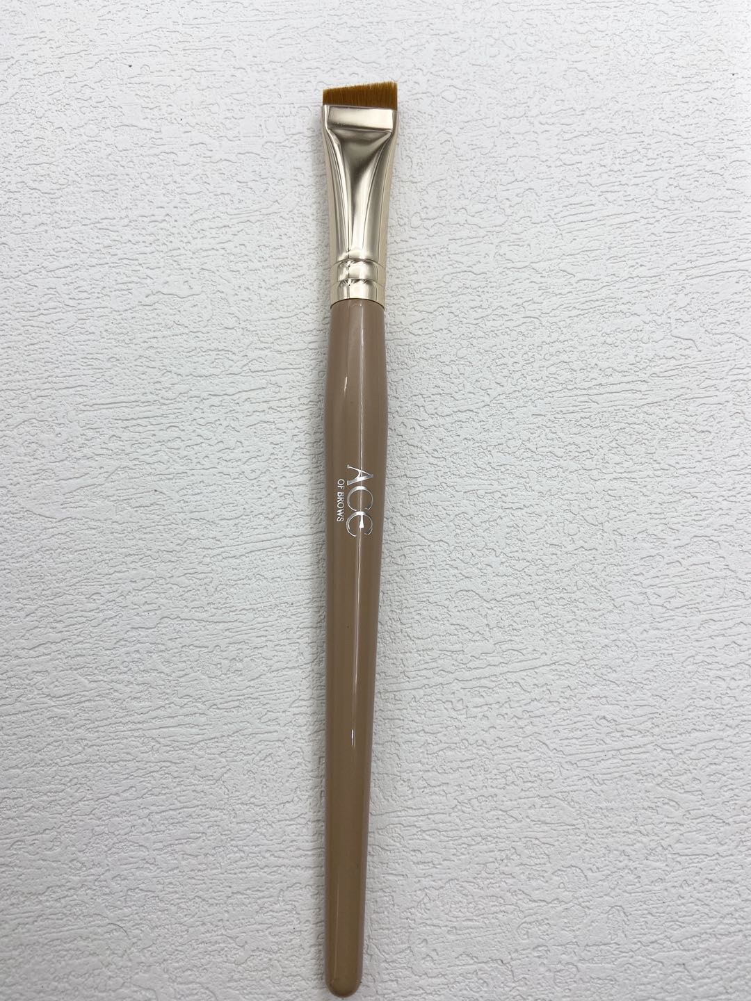 ACE CHOCOLATE MOCHA ANGLED BRUSH - *presale item to be shipped June 15th*